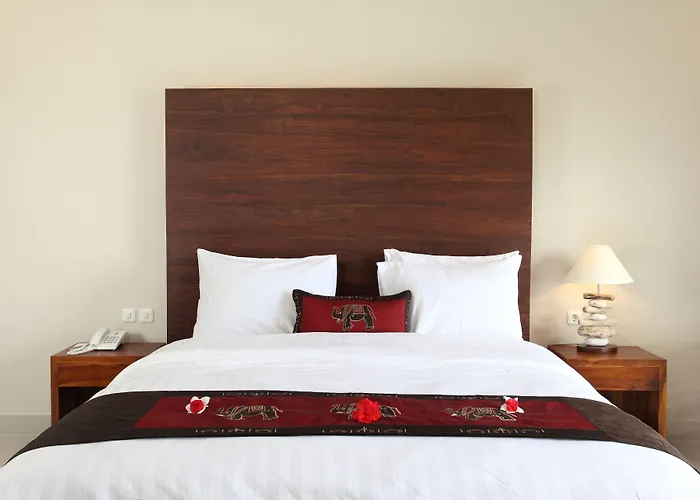 Hotel Artini Bisma 4*