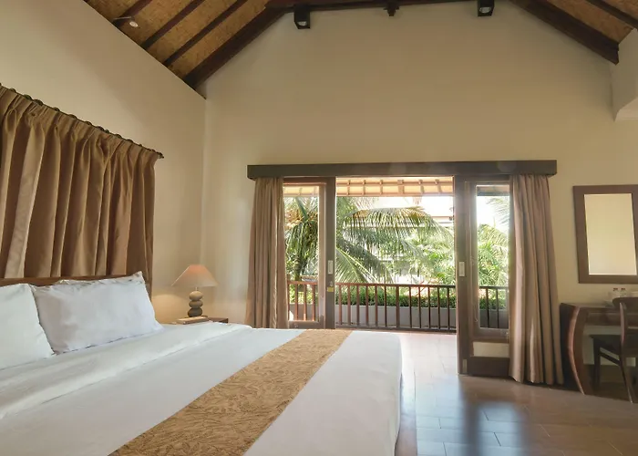 Hotel Artini Bisma